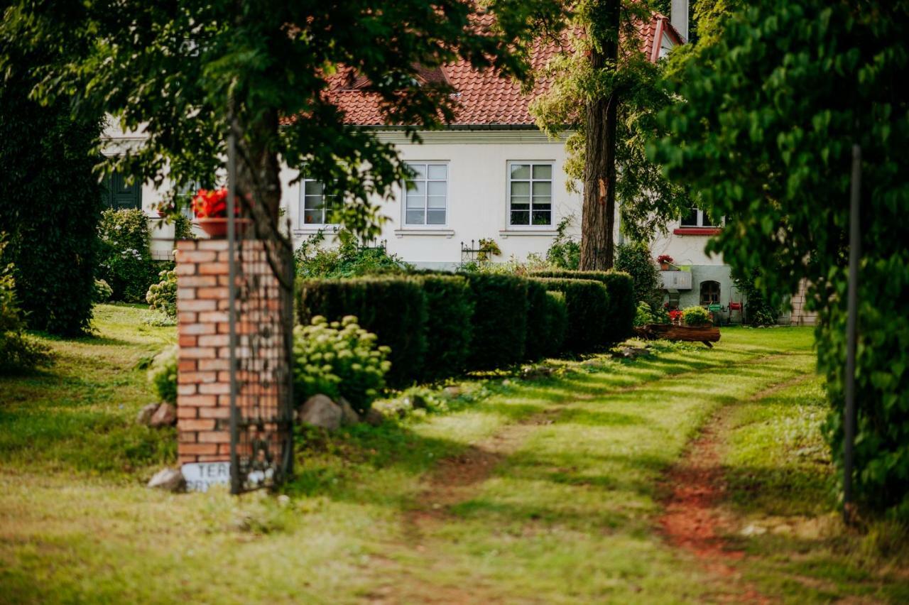 Dwór Muławki Vila Exterior foto